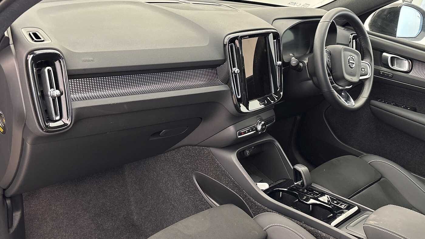 Used Volvo XC40 2025 for sale - 78036032: Photo 6