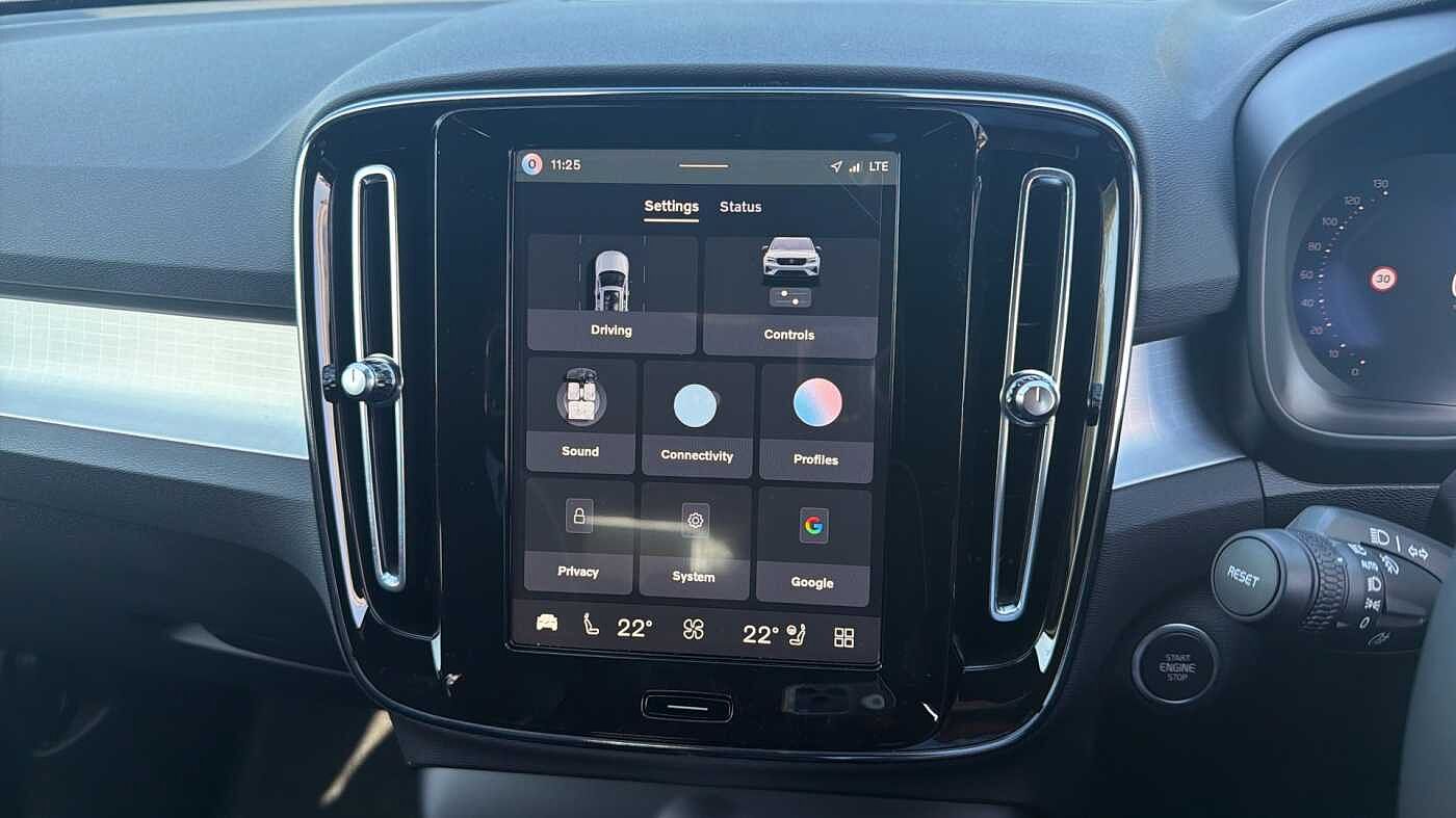 Used Volvo XC40 2026 for sale - 78179861: Photo 17