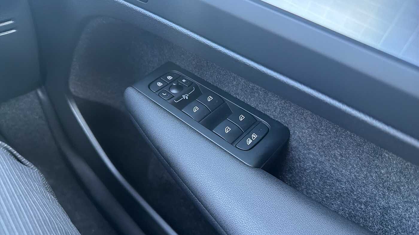 Used Volvo XC40 2026 for sale - 78179861: Photo 24