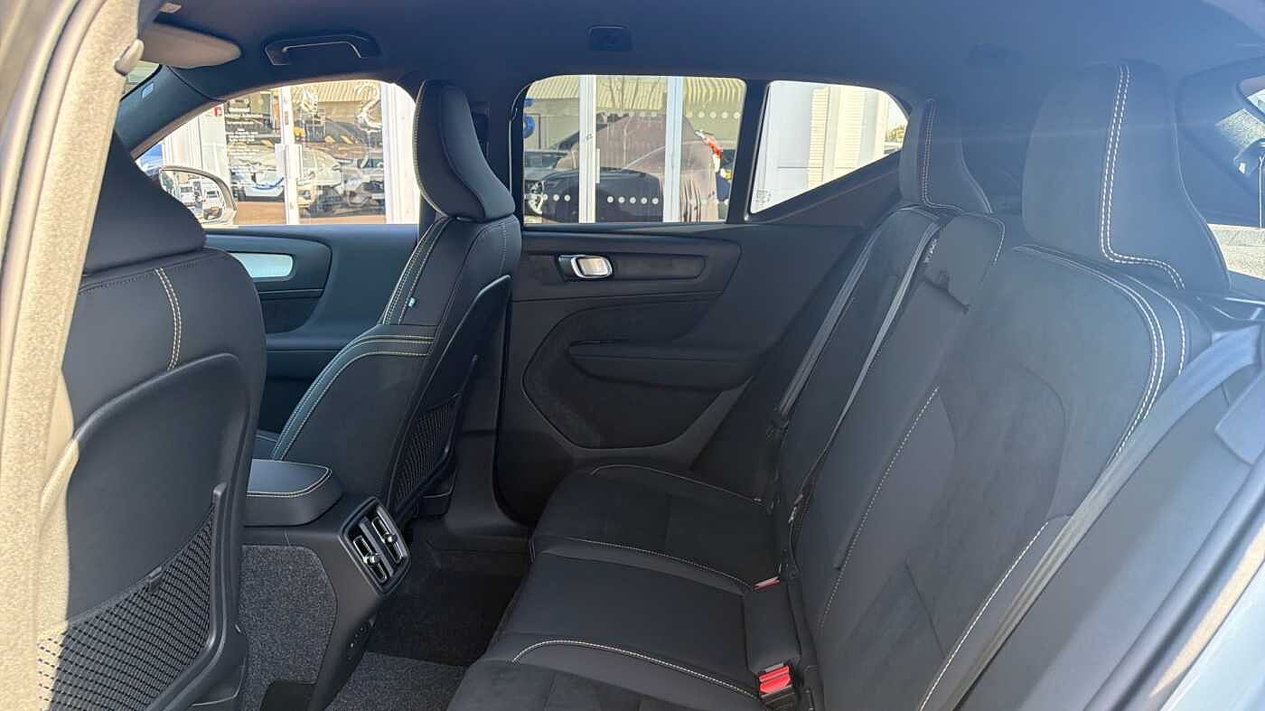 Used Volvo XC40 2026 for sale - 78179861: Photo 33