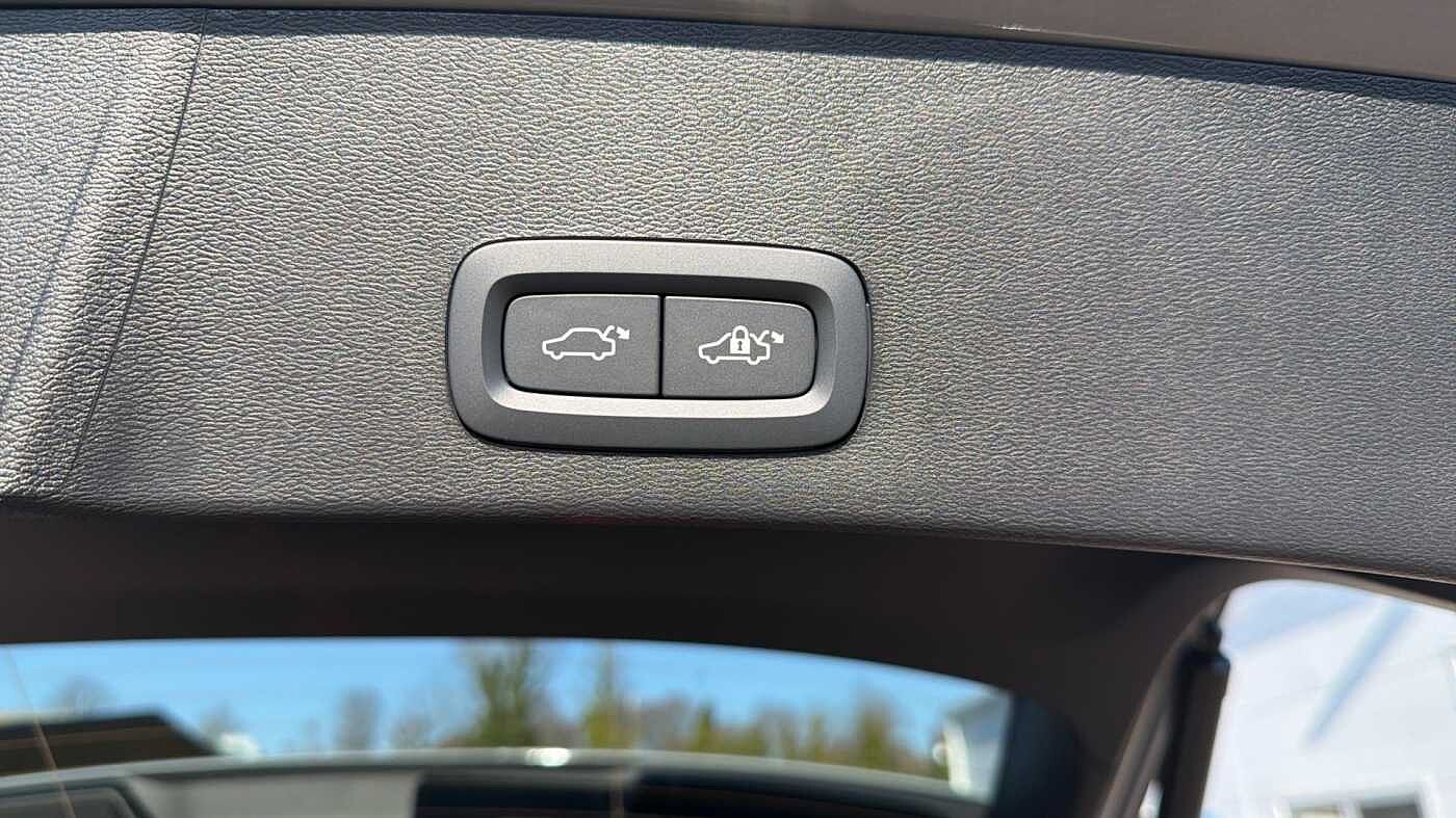 Used Volvo XC40 2026 for sale - 78179861: Photo 35