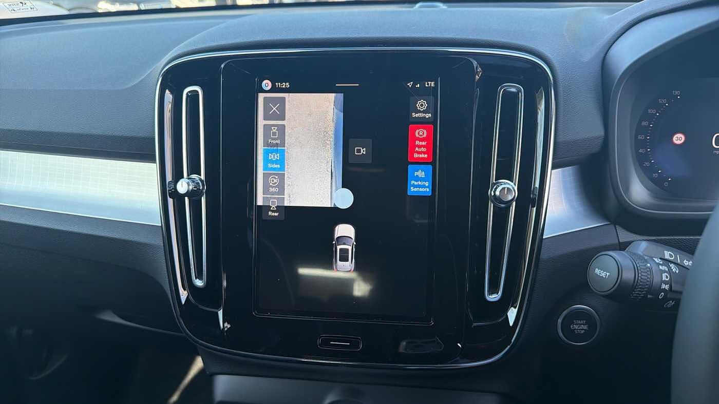 Used Volvo XC40 2026 for sale - 78179861: Photo 40