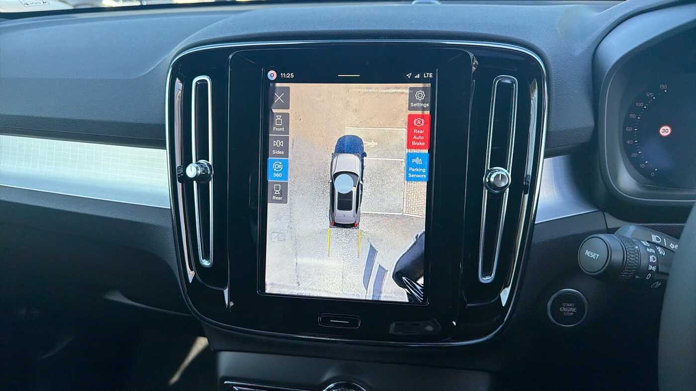 Used Volvo XC40 2026 for sale - 78179861: Photo 41