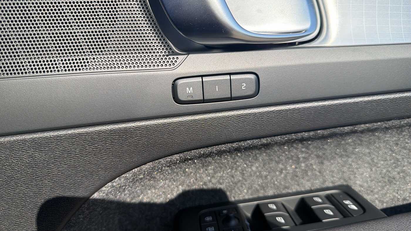 Used Volvo XC40 2026 for sale - 78179861: Photo 42