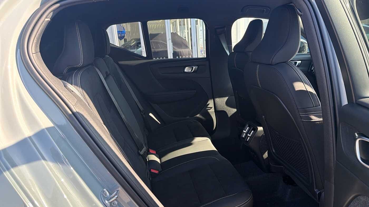 Used Volvo XC40 2026 for sale - 78179861: Photo 8