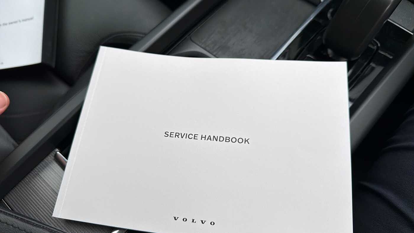 Used Volvo XC60 2023 for sale - 78036025: Photo 16