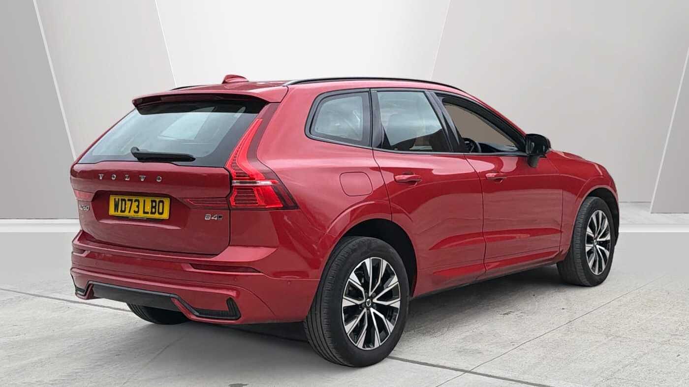 Used Volvo XC60 2023 for sale - 78036025: Photo 2