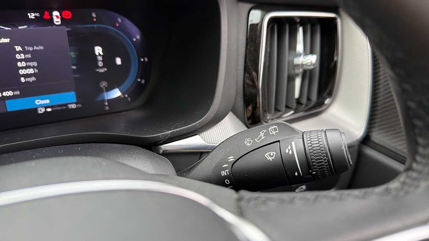 Used Volvo XC60 2023 for sale - 78036025: Photo 22