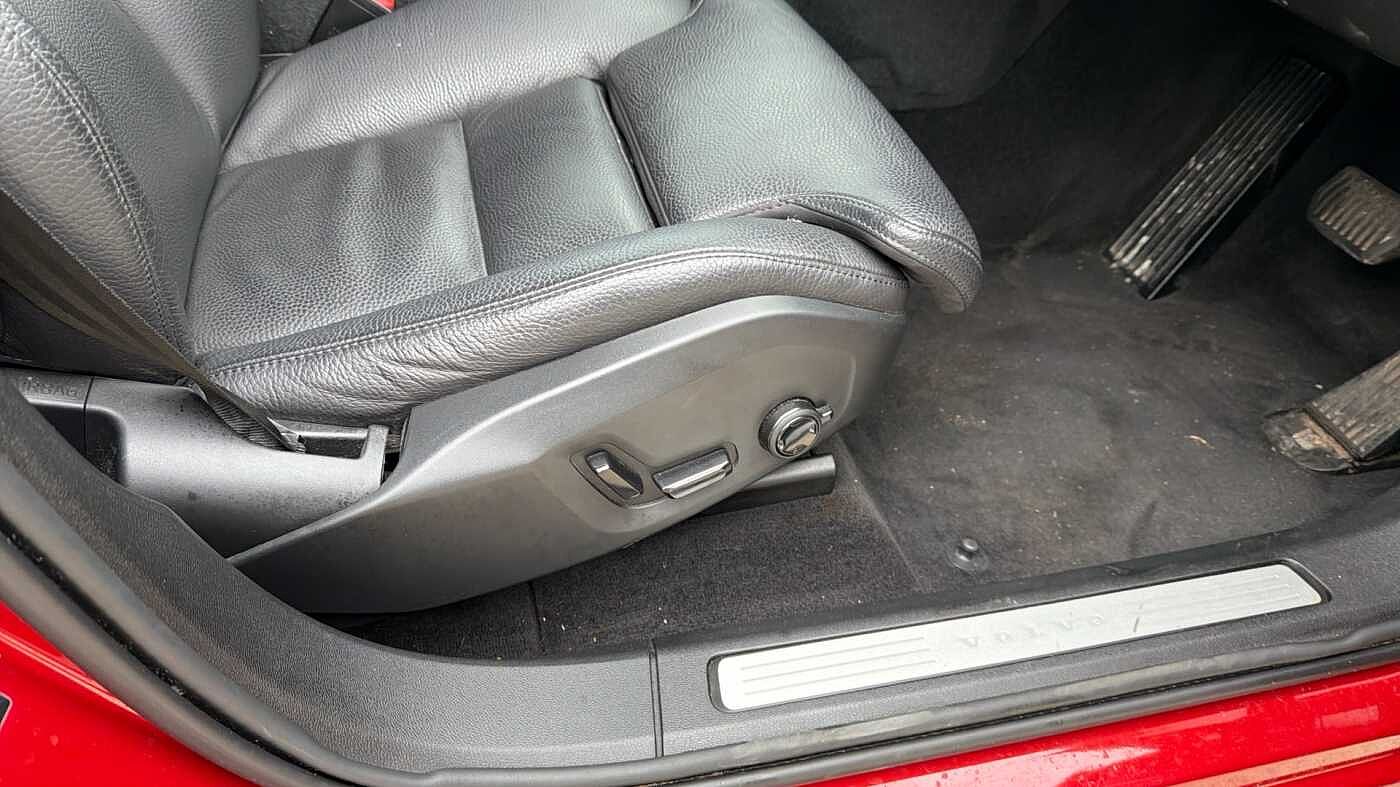 Used Volvo XC60 2023 for sale - 78036025: Photo 29