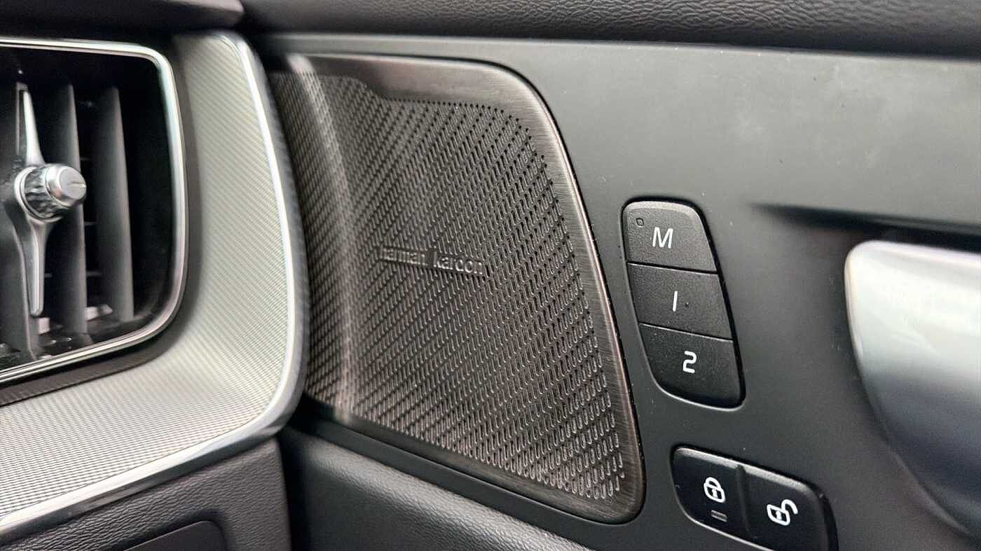 Used Volvo XC60 2023 for sale - 78036025: Photo 42