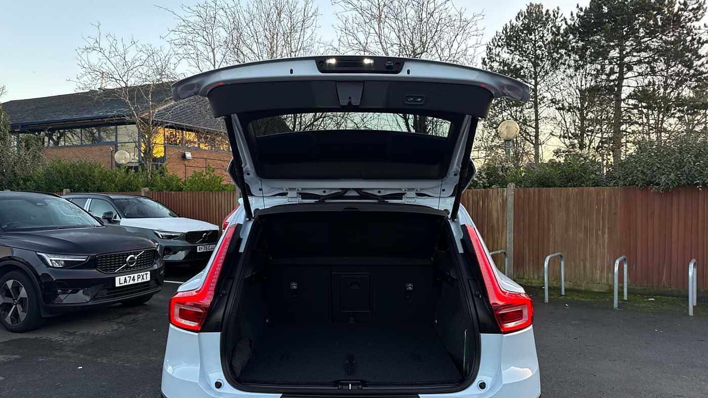 Used Volvo XC40 2025 for sale - 78036002: Photo 15