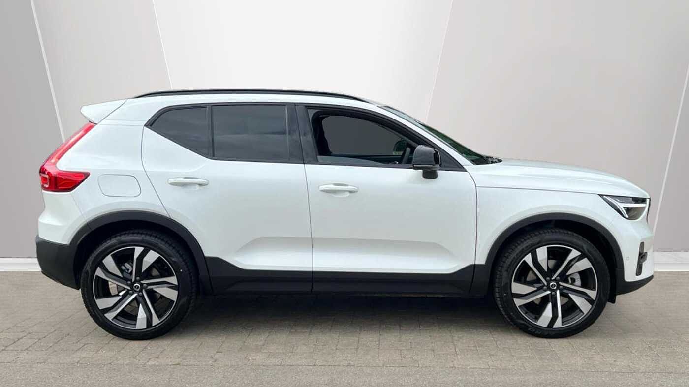 Used Volvo XC40 2025 for sale - 78036008: Photo 3