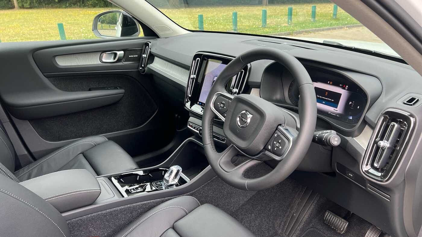 Used Volvo XC40 2025 for sale - 78036008: Photo 5