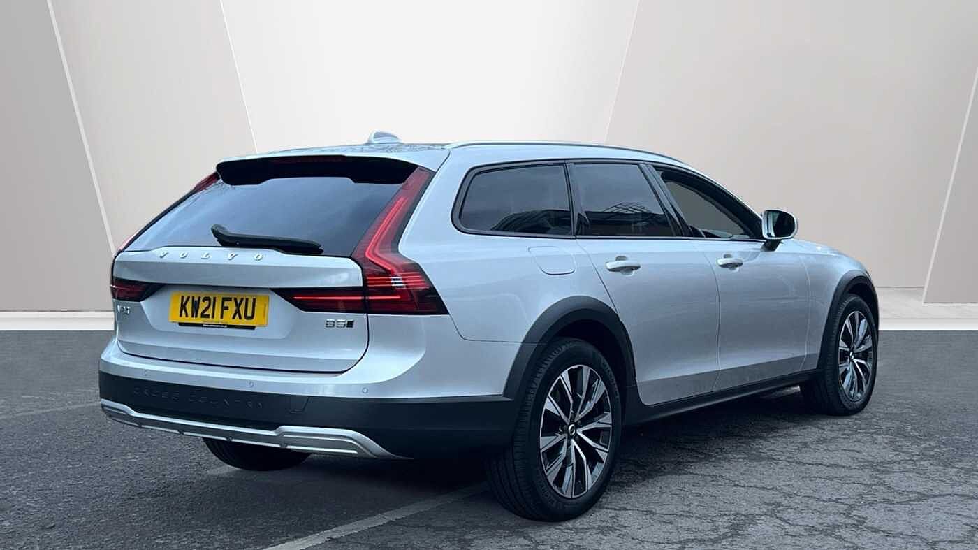 Used Volvo V90 2021 for sale - 78036004: Photo 2