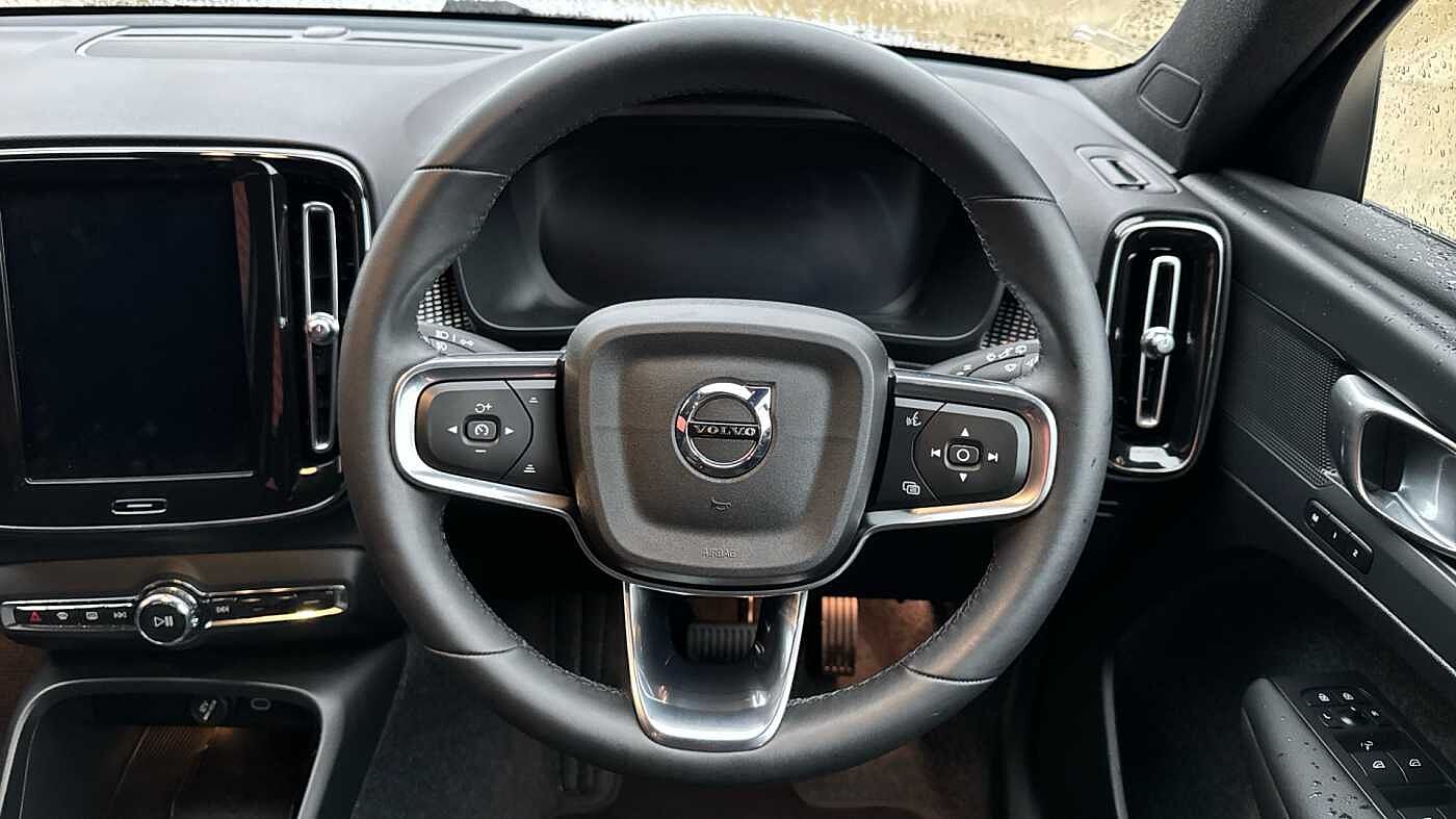 Used Volvo XC40 2024 for sale - 78036019: Photo 12