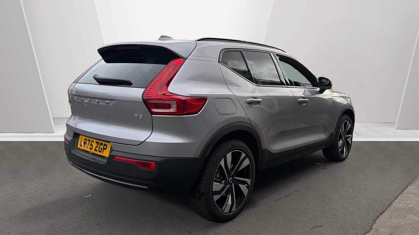 Used Volvo XC40 2025 for sale - 78035993: Photo 2