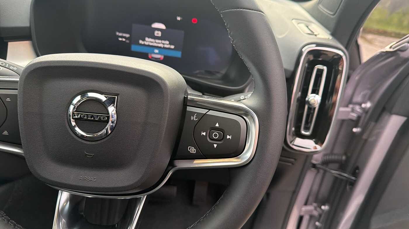 Used Volvo XC40 2025 for sale - 78035993: Photo 22