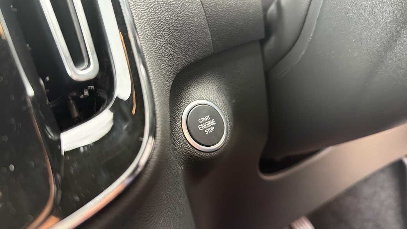 Used Volvo XC40 2025 for sale - 78035993: Photo 27