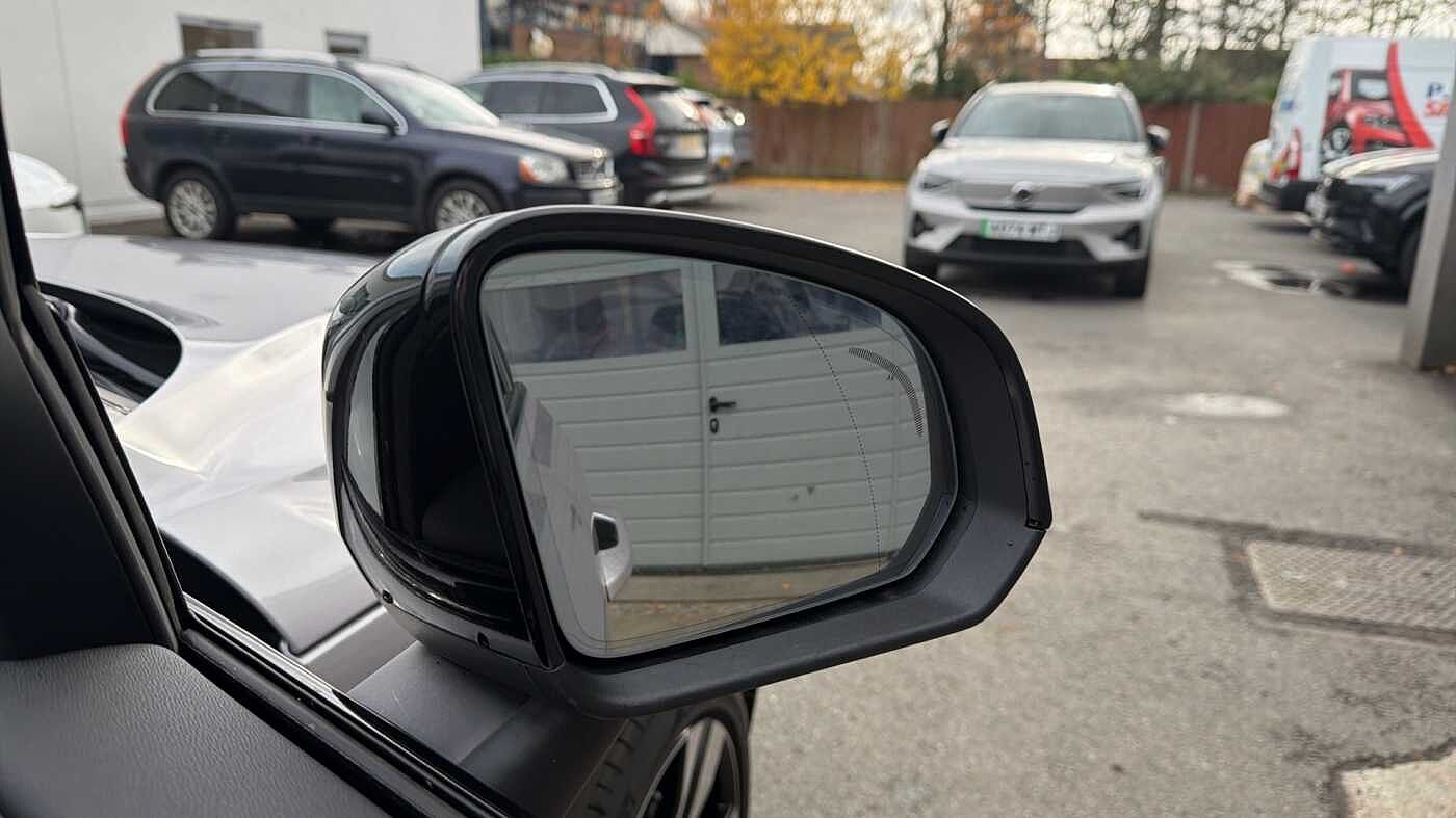 Used Volvo XC40 2025 for sale - 78035993: Photo 32