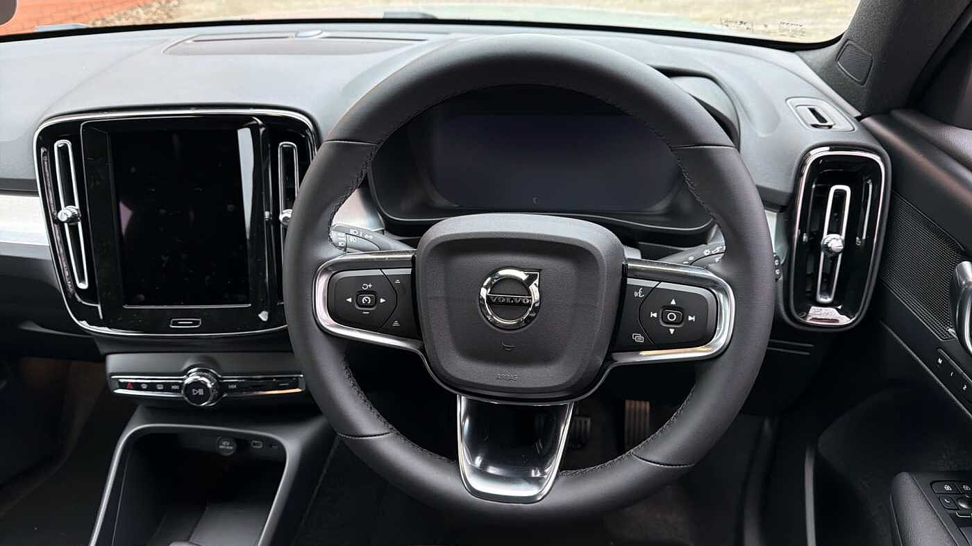 Used Volvo XC40 2025 for sale - 78036018: Photo 12