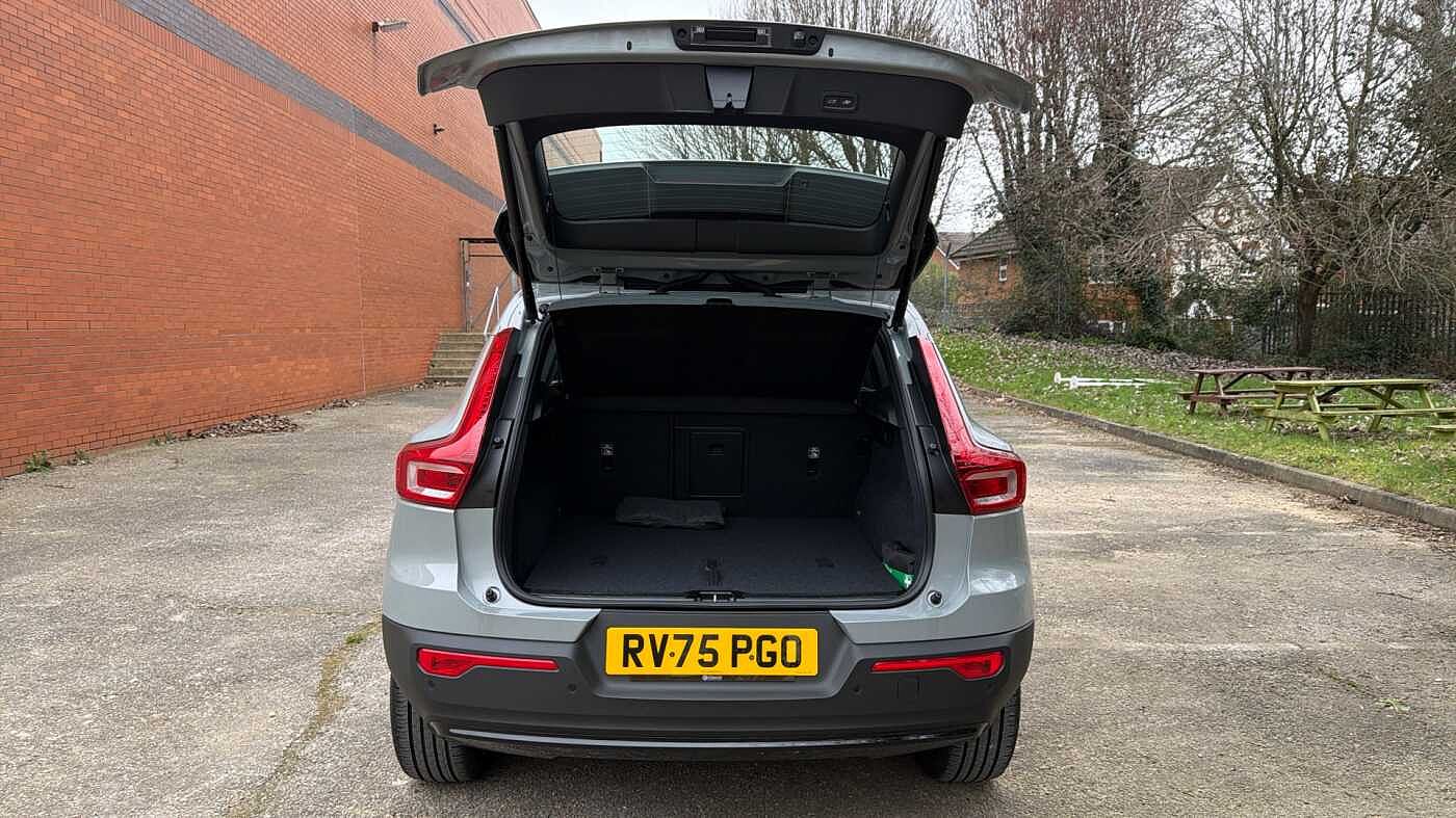 Used Volvo XC40 2025 for sale - 78036018: Photo 15
