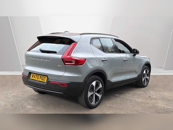 Used Volvo XC40 2025 for sale - 78036018: Photo