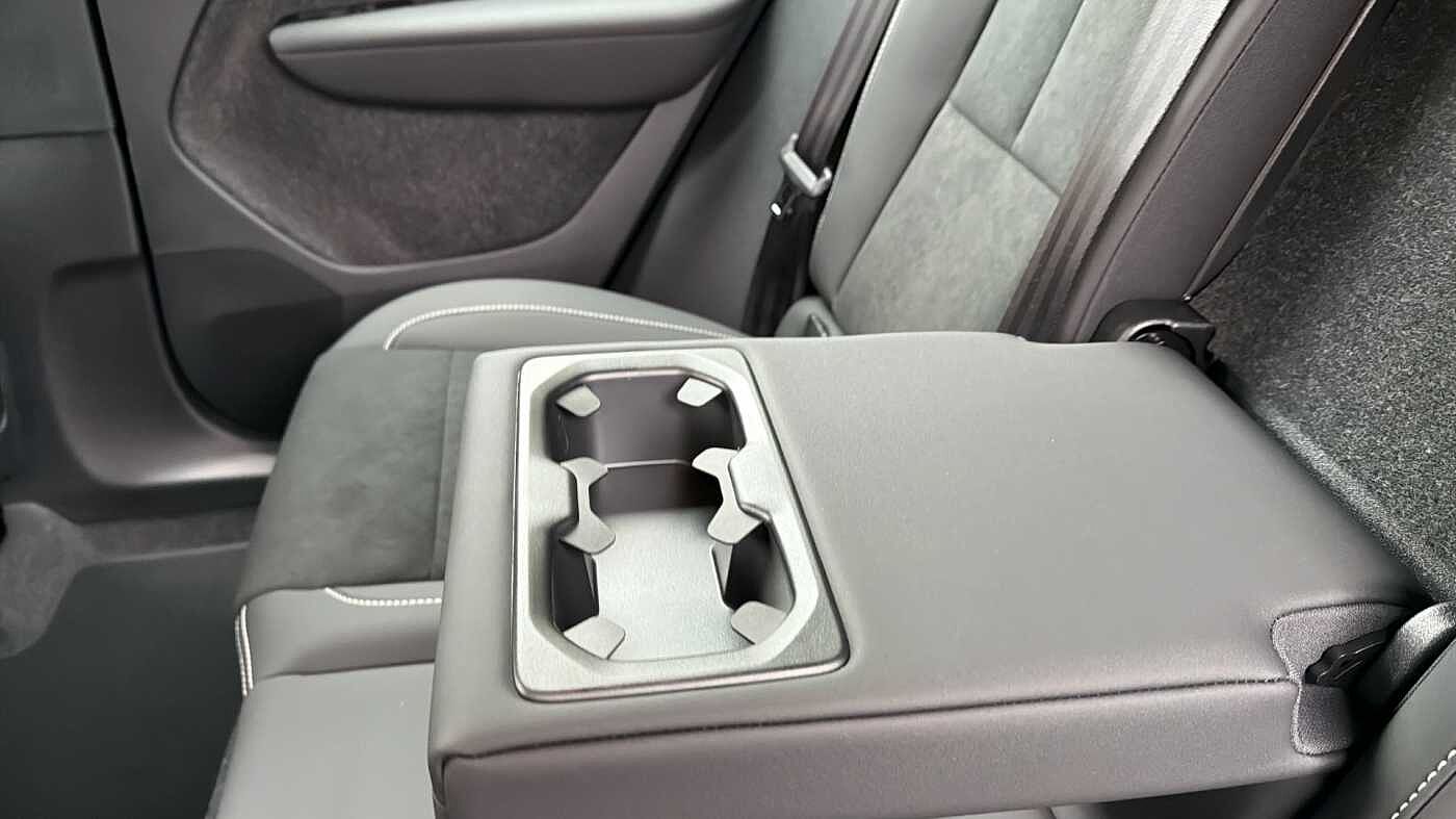 Used Volvo XC40 2025 for sale - 78036018: Photo 35