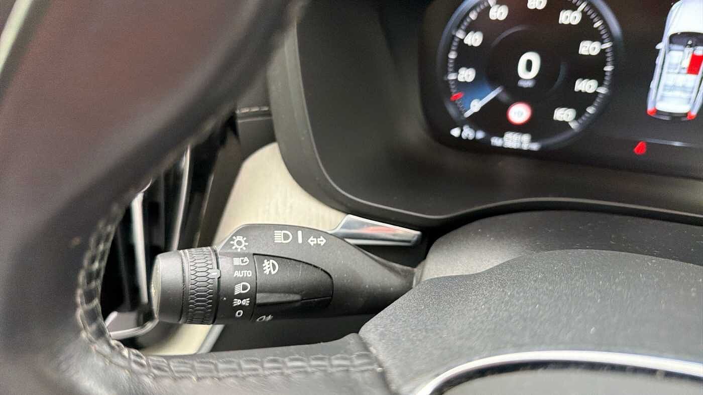 Used Volvo XC60 2021 for sale - 78036010: Photo 21