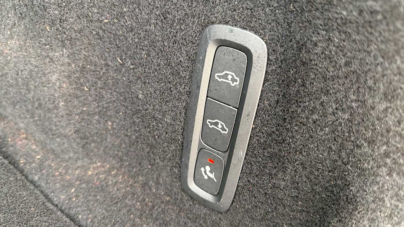 Used Volvo XC60 2021 for sale - 78036010: Photo 36