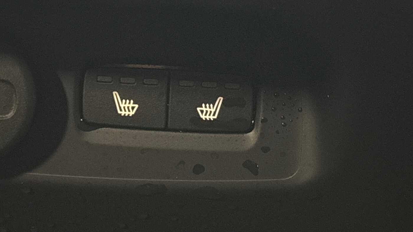 Used Volvo XC40 2025 for sale - 78035995: Photo 17