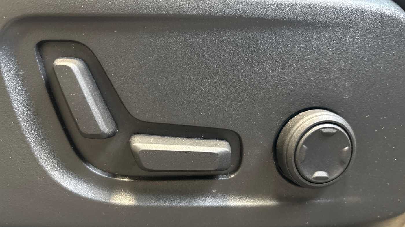 Used Volvo XC40 2025 for sale - 78035995: Photo 27