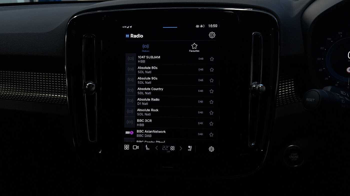 Used Volvo XC40 2025 for sale - 78035995: Photo 36