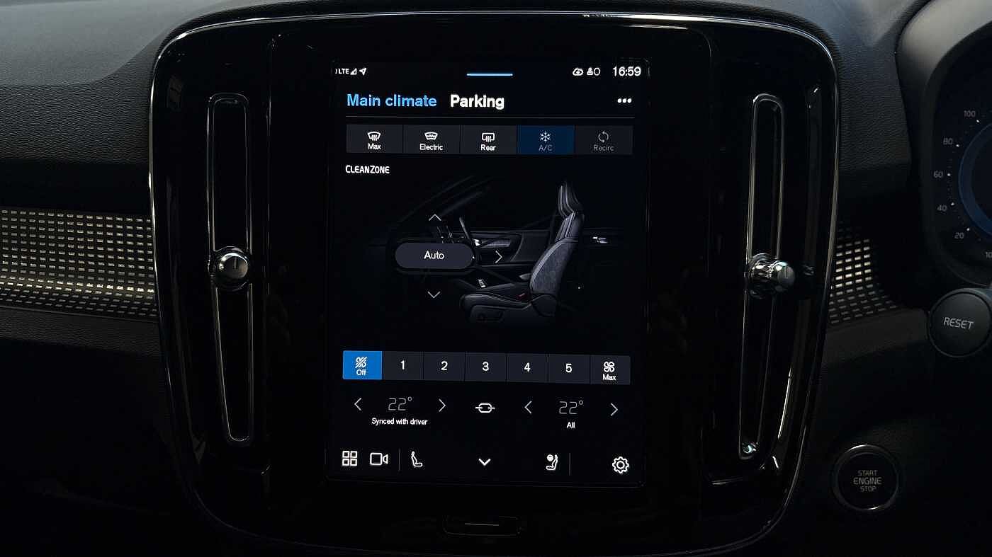 Used Volvo XC40 2025 for sale - 78035995: Photo 38