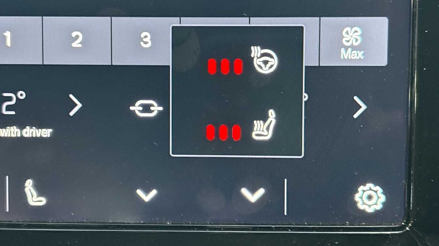 Used Volvo XC40 2025 for sale - 78035995: Photo 40