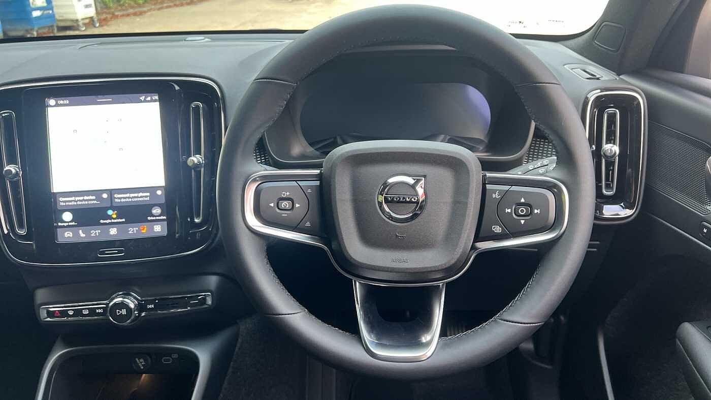 Used Volvo EX40 2025 for sale - 78036021: Photo 12