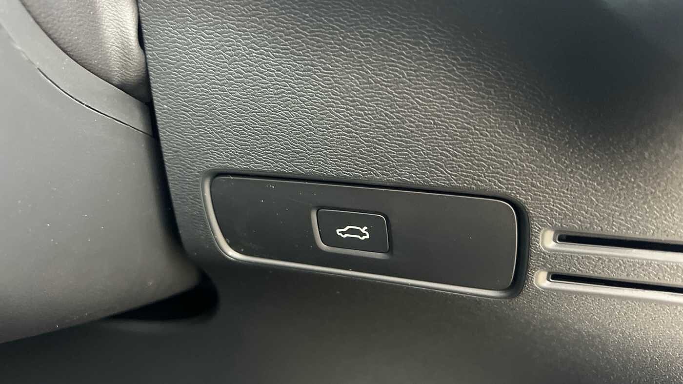 Used Volvo EX40 2025 for sale - 78036021: Photo 38