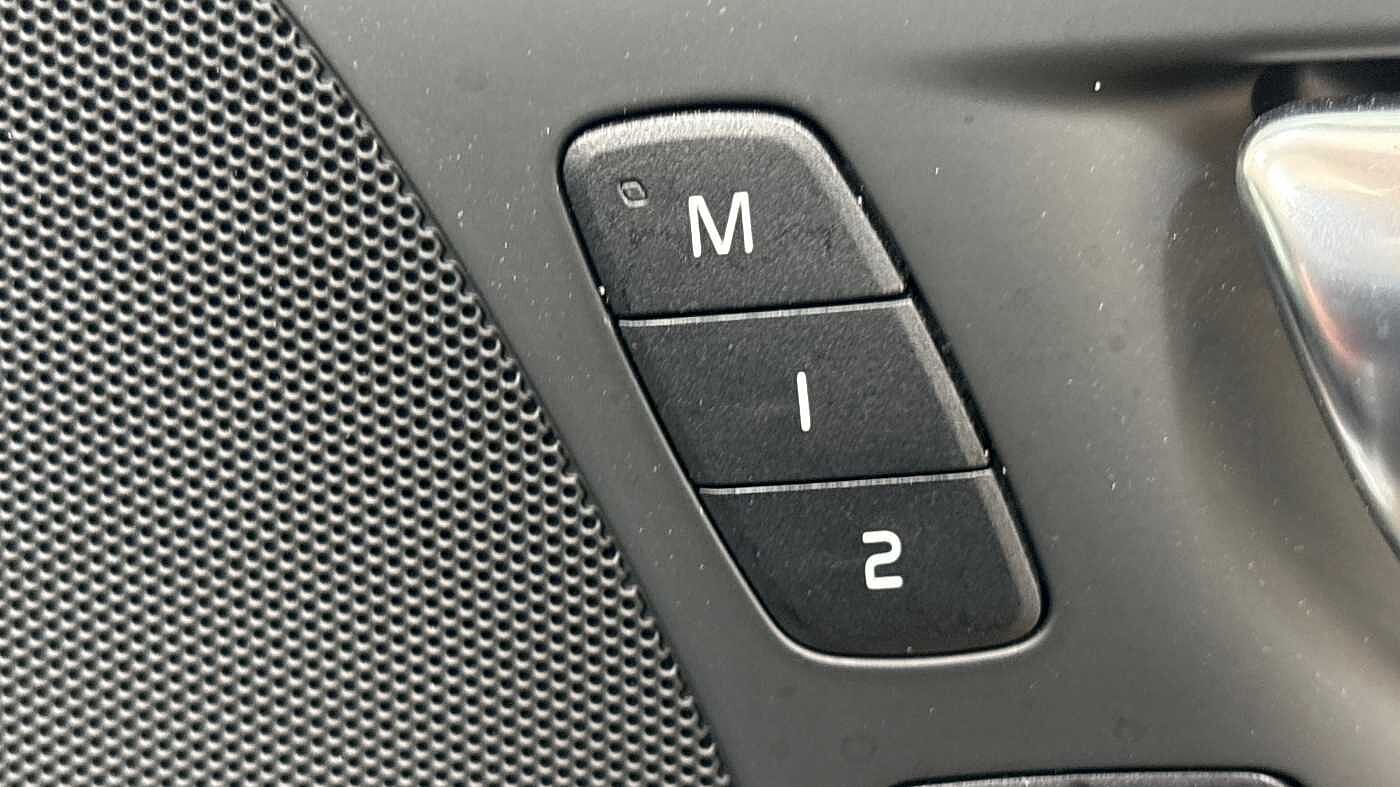 Used Volvo V60 2025 for sale - 78035997: Photo 26