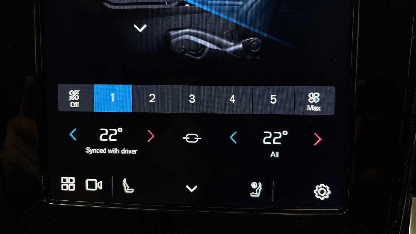 Used Volvo V60 2025 for sale - 78035997: Photo 40