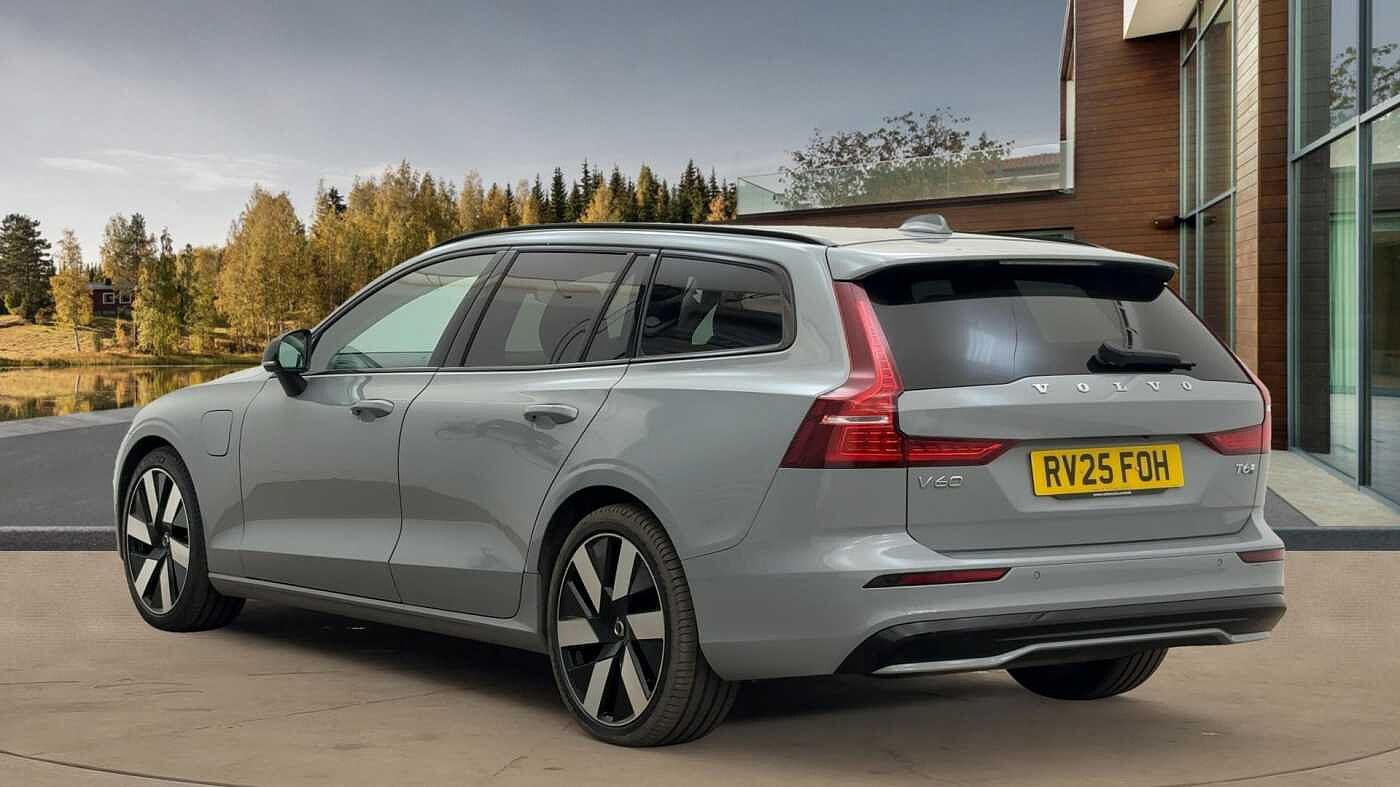 Used Volvo V60 2025 for sale - 78035997: Photo 5