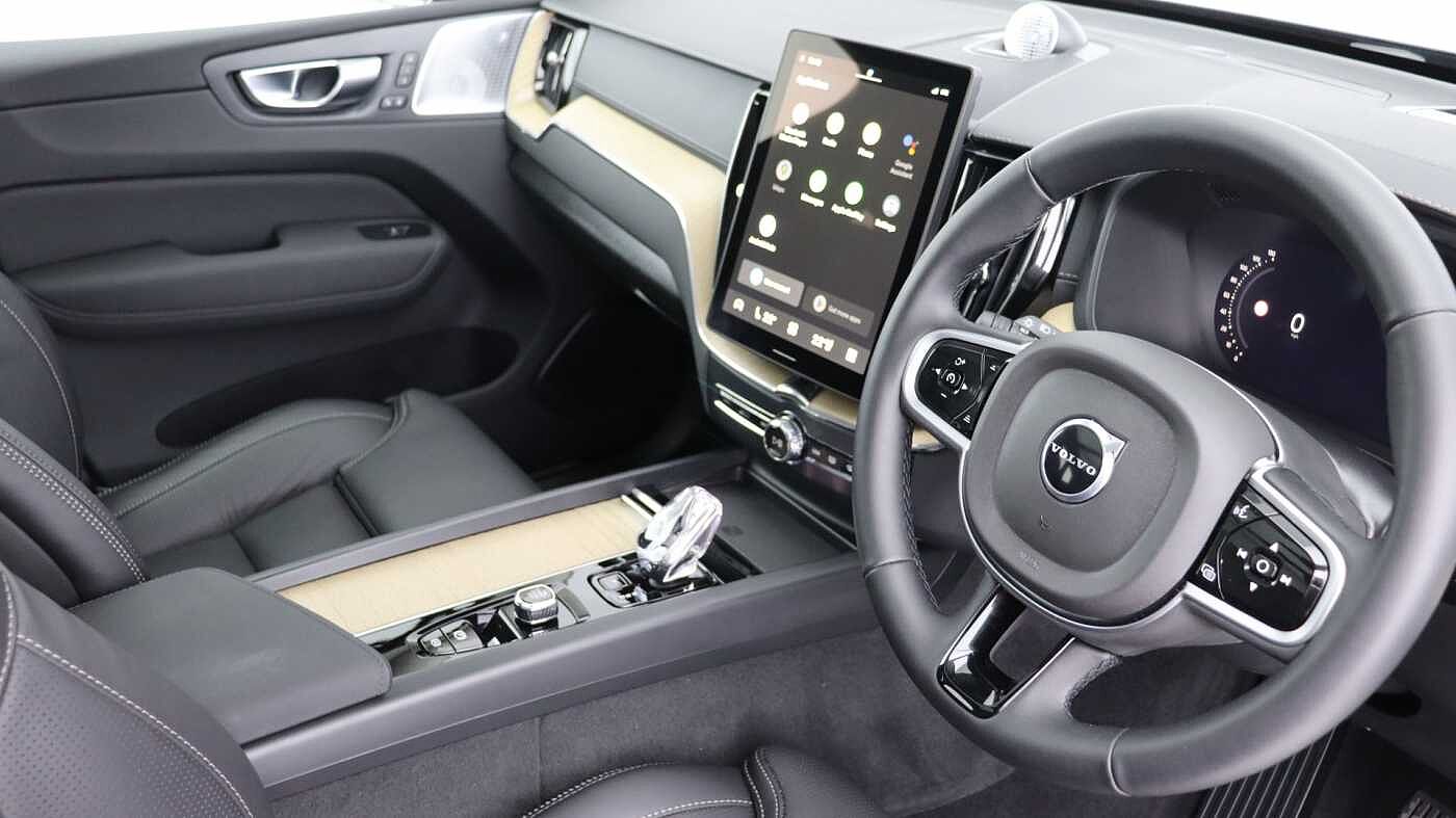 Used Volvo XC60 2025 for sale - 78179863: Photo 5