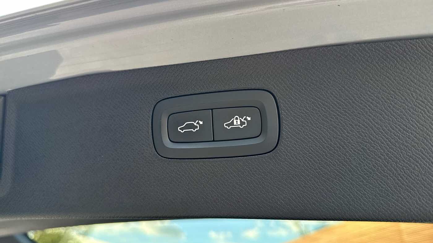 Used Volvo XC90 2025 for sale - 78055183: Photo 35