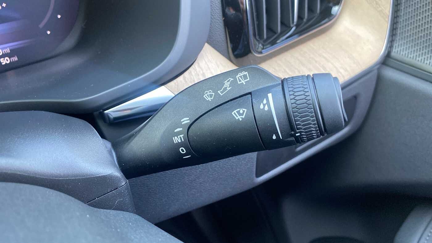 Used Volvo XC60 2025 for sale - 78035991: Photo 24