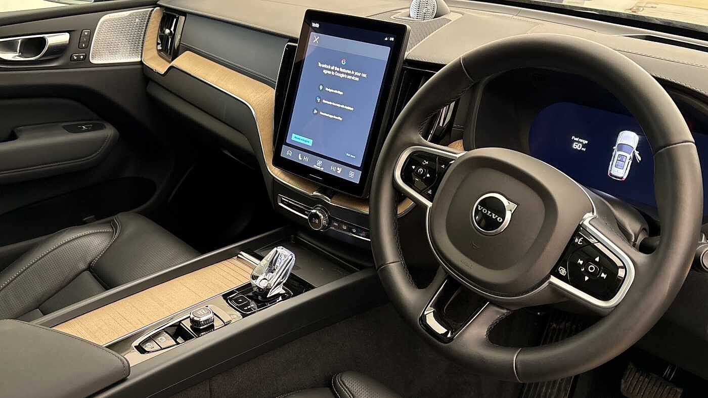 Used Volvo XC60 2025 for sale - 78055248: Photo 9