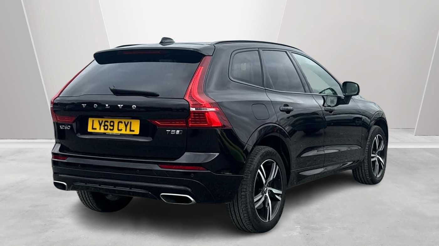 Used Volvo XC60 2020 for sale - 78055243: Photo 2