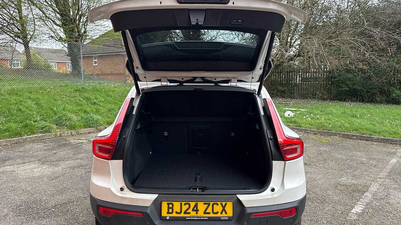 Used Volvo XC40 2024 for sale - 78036033: Photo 15