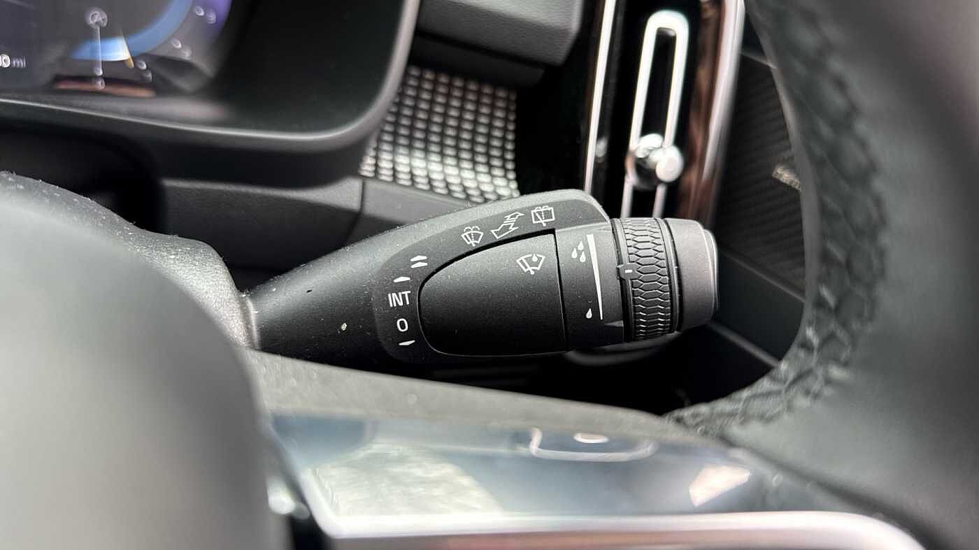 Used Volvo XC40 2024 for sale - 78036033: Photo 25