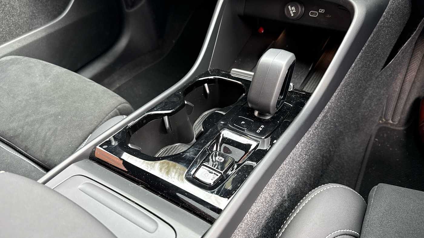 Used Volvo XC40 2024 for sale - 78036033: Photo 28