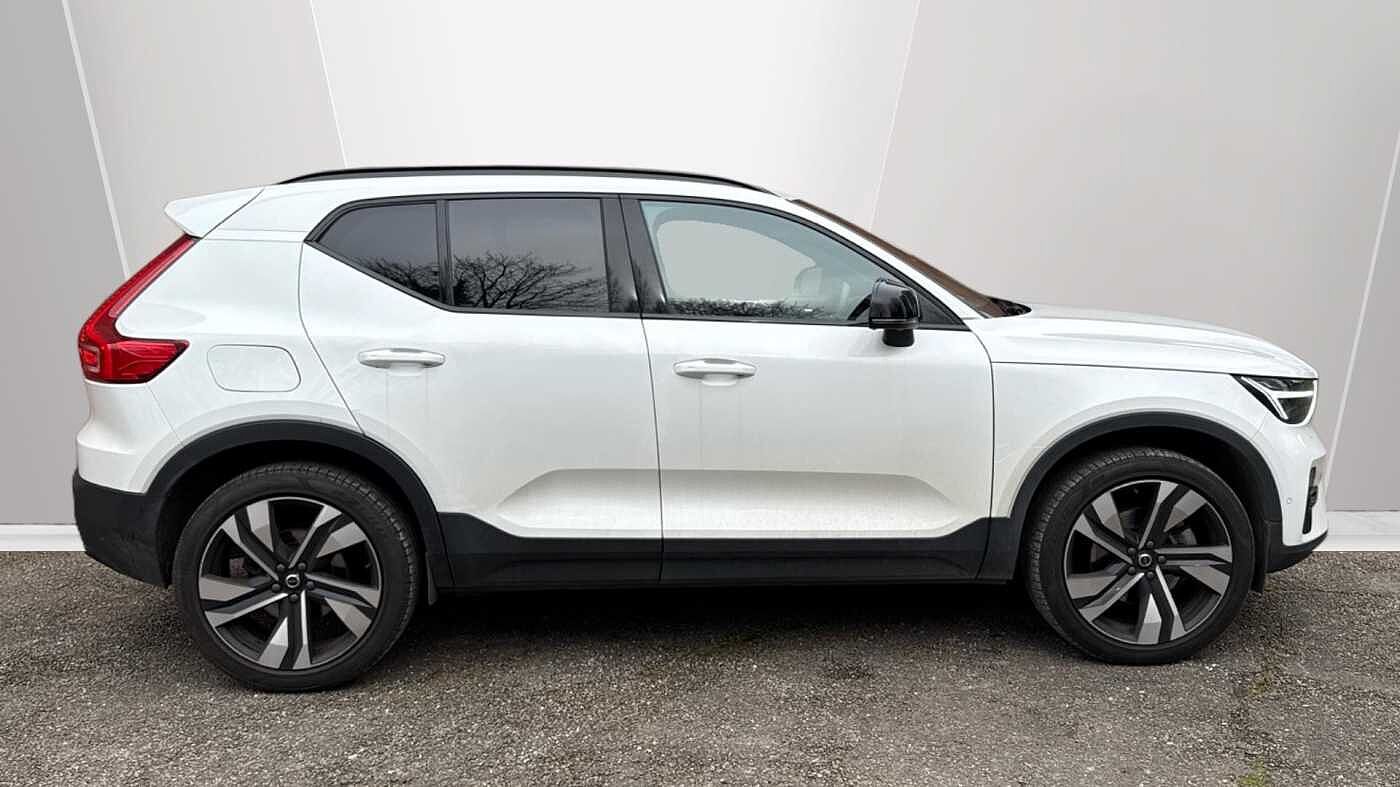 Used Volvo XC40 2024 for sale - 78036033: Photo 3