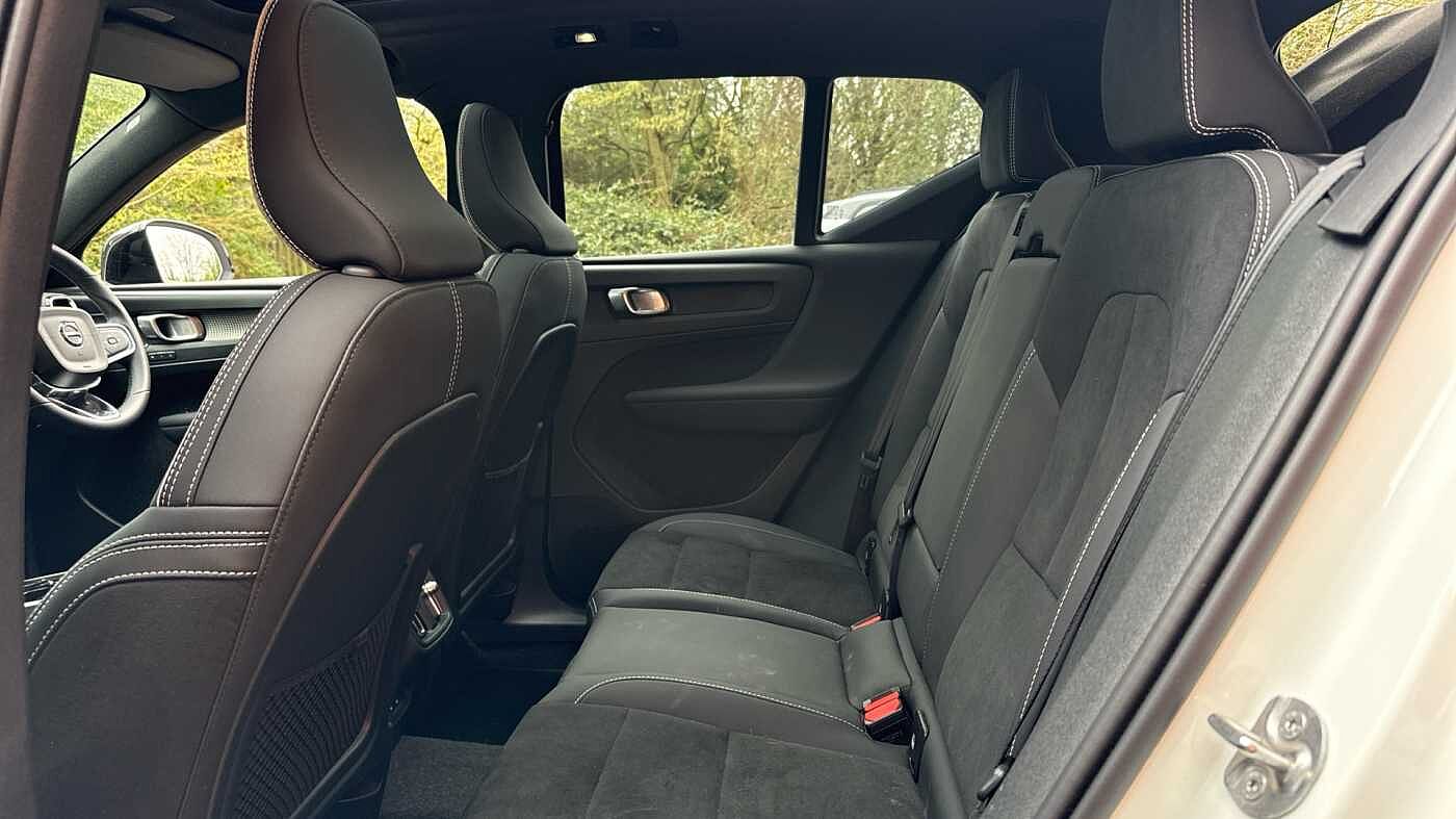 Used Volvo XC40 2024 for sale - 78036033: Photo 35