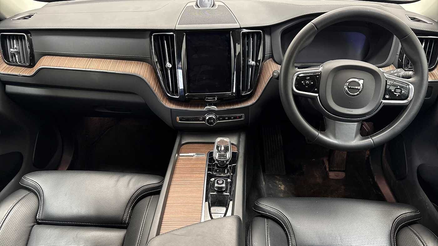 Used Volvo XC60 2023 for sale - 78140509: Photo 10